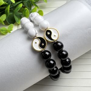 Kristall Tai Chi Yin Yang Paar-Armband aus Natürlichem Obsidian & Weißem Howlith im Feng-Shui-Stil, Armreif als Schmuckgeschenk - Product Image 1