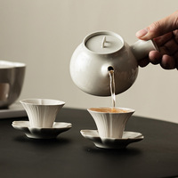 Ensemble de réchaud à thé en porcelaine émaillée à la cendre de bois, théière et tasses faites à la main, style moderne et minimaliste, coffret cadeau, résistant à la chaleur pour aliments