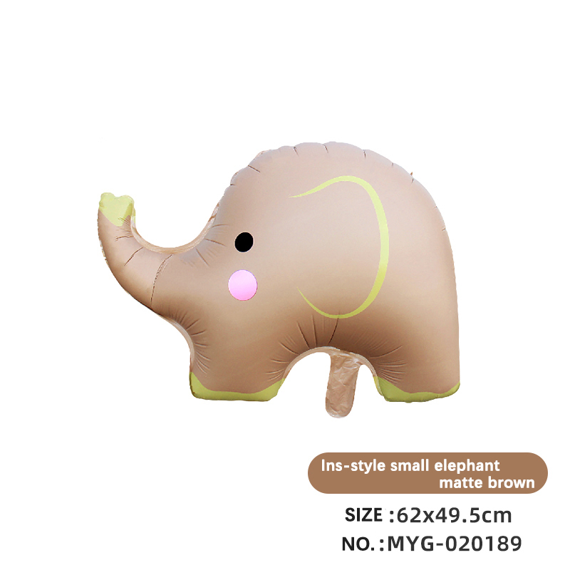 Elefante marrone opaco