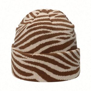 Wholesale <b>Men's</b> <b>Winter</b> Hats Sports Skiing <b>Cap</b> Beanie Knitted Hat Custom Jacquard Camo Beanies <b>for</b> <b>Men</b> - Product Image 5