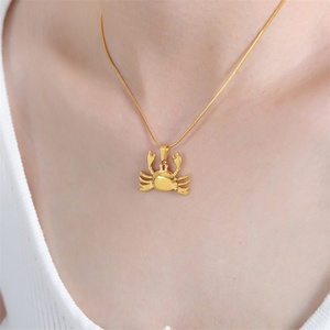 Custom Fine Stainless Steel Bee Snake Eye Seahorses Charms Accessories Gold Plated Animal Pendant <b>Necklace</b> - Product Image 6