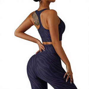 Leggings de yoga taille haute à jambe évasée, design personnalisé, avec effet froncé aux fesses, couleur unie, sans couture, longueur intégrale, taille élastique, gris - Product Image 4