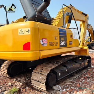 รถขุดตีนตะขาบ Komatsu PC200-8 มือสอง โครงสร้างเสริมความแข็งแรง กำลังขุดทรงพลัง เหมาะสำหรับงานก่อสร้างถนน - Product Image 5