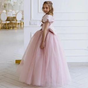 Abiti da Damigella Personalizzati con Colletto Quadrato e Fiocco, Lunghezza a Terra, Elegante Vestito da Prima Comunione e Cerimonia per Bambine - Product Image 3