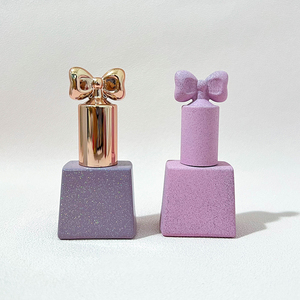 Flacon de vernis à ongles en verre mignon de 12 ml pour enfants, flacon de vernis à ongles avec nœud, vernis à ongles coloré, fabriqué en Chine - Product Image 6
