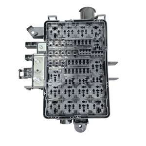 กล่องฟิวส์ห้องเครื่องยนต์กล่องแยกแบตเตอรี่กล่องจ่ายไฟ LK4Z14A068M LK4Z-14A068-M 150 350 - Product Image 1