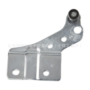 Rouleau supérieur pour porte centrale droite E26 82400-3XA0A en acier, roule en toute fluidité - Product Image 3