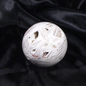 Wholesale High Quality <strong>Crystal</strong> Crafts Natural Inspired White Mexico Agate <strong>Crystal</strong> <strong>Geode</strong> Ball Halloween Decorations - Product Image 2