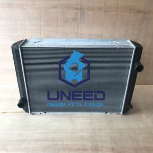 Radiateur de réservoir d'eau Offre Spéciale VOE11110705 11110705 pour <span class=keywords><strong>Volvo</strong></span> L120F L60 <span class=keywords><strong>L70</strong></span> L90 - Product Image 2