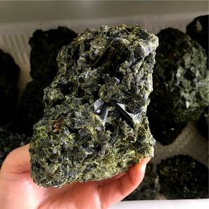 天然グリーントルマリン結晶クラスター生ラフクリスタルトルマリン標本 - Product Image 2