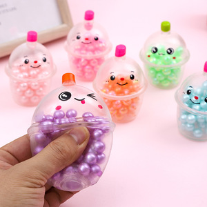 Juguete Antiestrés de TPR Suave con Cuentas de Cristal Coloridas y Perlas de Té con Leche, Novedoso y Adorable - Product Image 1