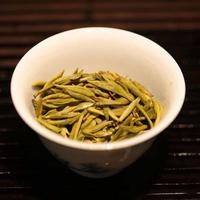 Thé blanc Fuding Panxi Silver Needle, thé chinois de haute montagne, riche en acides aminés, antioxydant naturel, thé blanc beauté