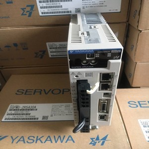 Controlador de Servomotor Yaskawa SGDV-1R6A01A 200V para Servomotores - Product Image 1