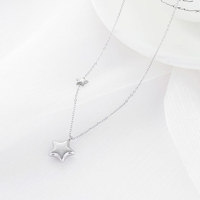 Collier pour femmes Étoile à cinq branches Collier en acier inoxydable Colliers pendentifs mode Accessoires de bijoux