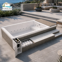 Magnifique piscine hors sol en fibre de verre pour l'extérieur, idéale pour les patios d'été, les invités, les enfants et la maison.