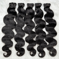 Échantillon de Cheveux Humains Brésiliens Vierge Remy, 100% Non Traités, Cuticules Alignées, Ondulés Naturels, Bouclés, Cheveux Naturels