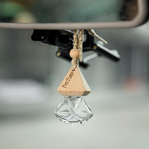 Custom logo 8ml Clear Empty Diamond Shaped Car <b>Hanging</b> Diffuser Aroma Oil Glass Perfume Bottle With Wooden Cap and Crystals - Product Image 2