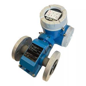 Débitmètre E+H Promag 55S avec revêtement PU résistant à l'abrasion pour la surveillance du contenu solide - Product Image 1