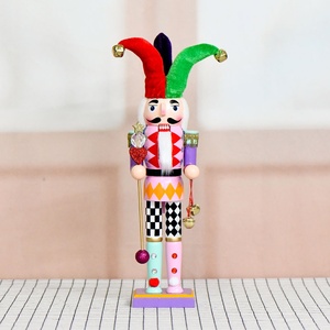 Nuovi Modelli di Schiaccianoci Clown Colorati da 38CM, Marionette Decorative in Legno Massello, Regali Artigianali, Decorazioni Natalizie <span class=keywords><strong>e</strong></span> per la Casa - Product Image 1