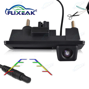 Adecuado para modelos Volkswagen Audi 2012-2017. Lente ojo de pez de visión nocturna de 170 °, interruptor de reposabrazos de maletero de coche, cámara de visión trasera inversa. - Product Image 1