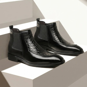Bottes en cuir pour hommes à bout pointu, style rétro tendance 2026, à enfiler, décontractées et habillées, style britannique - Product Image 1