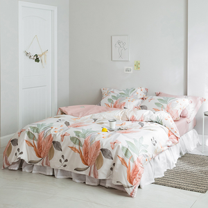 Juego de Funda Nórdica de Cuatro Piezas de Algodón 100% con Estampado Reactivo de Plantas de Estilo Nórdico de Lujo, Personalizable, para Todas las Estaciones - Product Image 2