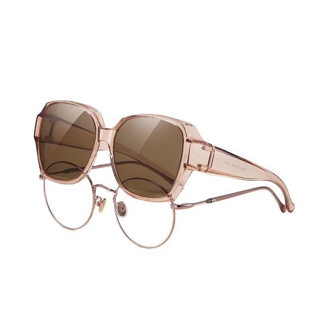 Myopia Sunglasses with PC Lenses and Frame Polarized Unisex Fashion Design for Sun and UV Protection