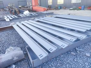 Fabrikpreis Schwerer Geschweißter T-Profil-Stahl Q345 Q235B S235JR Q355B S355JR Q355 ST37 Kohlenstoffstahl für Vorhangfassaden-Schneiden - Product Image 6