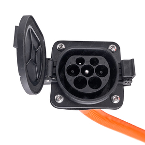 Prise de charge EV personnalisée carrée avec rabat côté voiture 3PH- 32A 62196 Mennekes avec câble de <span class=keywords><strong>3</strong></span> mètres - Product Image 2