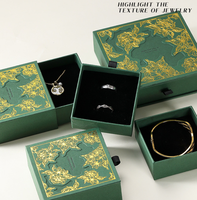 Boîte de rangement pour bijoux de qualité supérieure en stock pour bagues, boucles d'oreilles, colliers et broches, boîte rigide