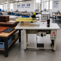 Machine semi-automatique de collage et de pliage des bords pour la fabrication de couvertures de livres rigides