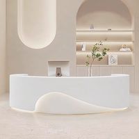 Bureau de réception gris moderne avec lumière LED, design d'usine personnalisable et durable de haute qualité pour les salons de manucure, les hôtels et les écoles.