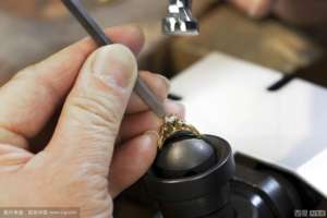 Servicios Profesionales de Joyería UM, Reparación Experta, Restauración, Limpieza Integral, Pulido, Cuidado Profesional. Envío No Incluido - Product Image 3