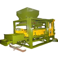 Machine de fabrication de briques entièrement automatique Machine de moulage de blocs de béton Machine de fabrication de blocs de Qt5-15 à vendre