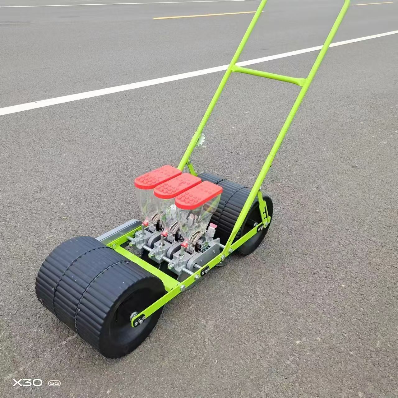 Portable Manual Vegetable Seeder Transplanter 3 Rows for Onion Carrot Spinach Cabbage Sowing-Hand Push Vegetable Planter