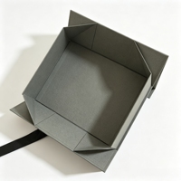 Boîtes cadeaux pliables rigides en carton gris de luxe avec logo personnalisé, fermeture magnétique
