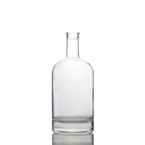 Tamaños mezclados en forma de botella de vidrio de <span class=keywords><strong>Vodka</strong></span> 500 ml - Product Image 1