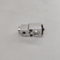Vanne d'expansion de climatisation automobile Jingshuo OE 921007719R Neuve Garantie 1 an Remplacement pour Renault KWID
