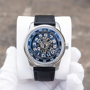 นาฬิกาข้อมือจักรกลอัตโนมัติ ระบบ Jumping Hour รุ่น SW200 โครงกระดูก ตัวเรือนสแตนเลสสตีล 316L กระจกแซฟไฟร์ สำหรับผู้ชาย รับผลิตแบบ OEM - Product Image 1