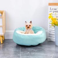 Modernes Komfortables Massives Plüsch-Stoff Haustierbett in Kartonverpackung XL Integriertes Quadratisches Muschelform-Design Ganzjahres-Katzen- und Hundebett