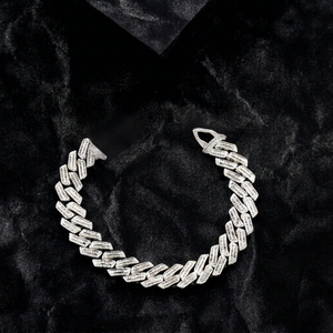 Pulsera Unisex de Plata 925 con Moissanita de Corte Brillante Redondo, Certificada por IGI, Cadena de 16 cm, Diseño Geométrico de Lujo para Uso Diario - Product Image 1