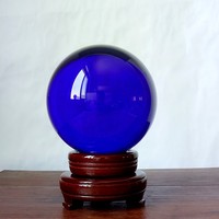 Usine 80mm 50mm Base en bois boule de cristal 3D Laser sculpté Logo cadeaux d'affaires lumière-thème sport artisanat Souvenir décor