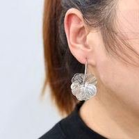 Boucles d'Oreilles Pendante Double Couche Dorées en Forme de Fleur Creuse pour Femme, Vintage, Cadeau de Bijoux à Porter au Quotidien