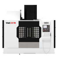 Centre d'usinage CNC VMC1370 pour le traitement des métaux, fraisage 3 axes, perçage et taraudage, machine-outil verticale