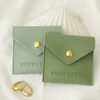 Sac à bijoux en cuir artificiel 8*8cm, logo personnalisé, bracelet, bague, collier, boucles d'oreilles, pochette à bouton en cuir artificiel, sac d'emballage de bijoux de luxe