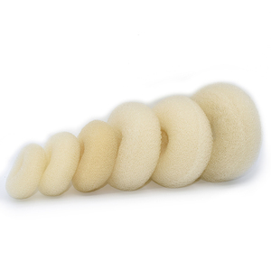 Donut de espuma mágica para hacer moños, anillo grande fácil, herramientas de estilismo para el cabello, accesorios para niña, trenzado de rosquilla para cabello, venta al por mayor - Product Image 3