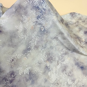 Flor 3D Bordado Orgânico Tecido De Cetim Vestido Anti-Static Digital Print Cord Weft para Africano Casual Wear Bedding Car