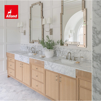 Meuble de salle de bain moderne Alland en bois, couleur chêne clair, meuble-lavabo fin de style Shaker avec double vasque et miroir