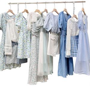 Liquidation de vêtements pour femmes : Robes d'été, styles variés pour adultes, surplus en gros, sans marque, modèle QZ-061, expédition aléatoire - Product Image 1