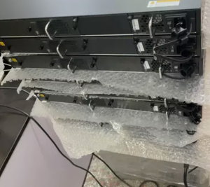 Nuevo Switch Empresarial Serie S6720 S6720-54C-EI-48S-AC, 48 Puertos, Puerto Óptico de 10 Gigabits, Switch Central S6720-54C-EI-48S-AC - Product Image 5